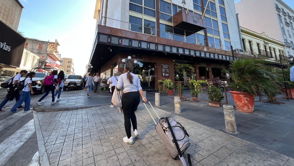 Muchas personas acuden al sur de Tamaulipas, gracias a su conexión aérea, para atender su salud. (Yazmín Sánchez)