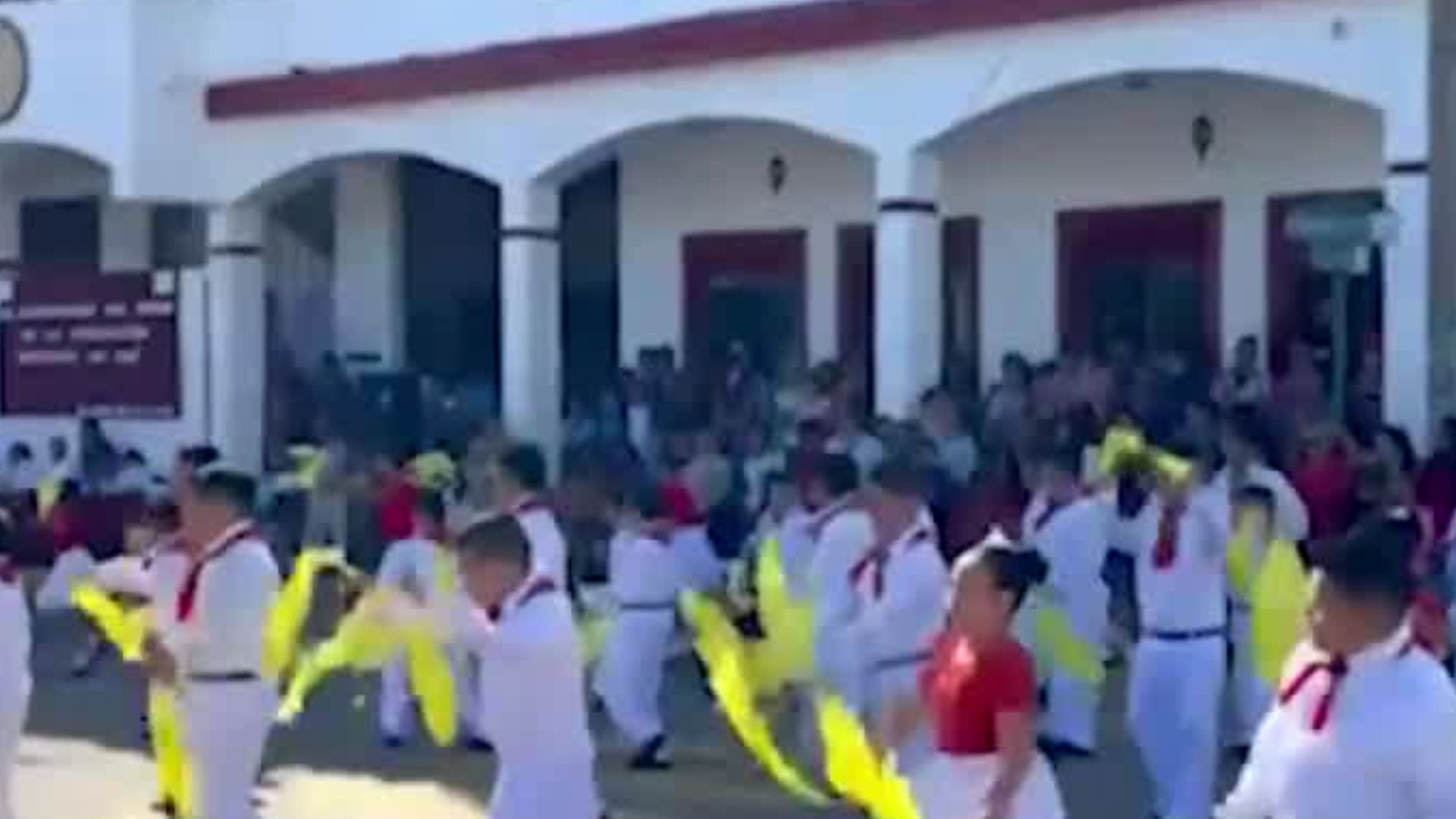 Cancelan el desfile del 20 de noviembre en Zamora, Michoacán