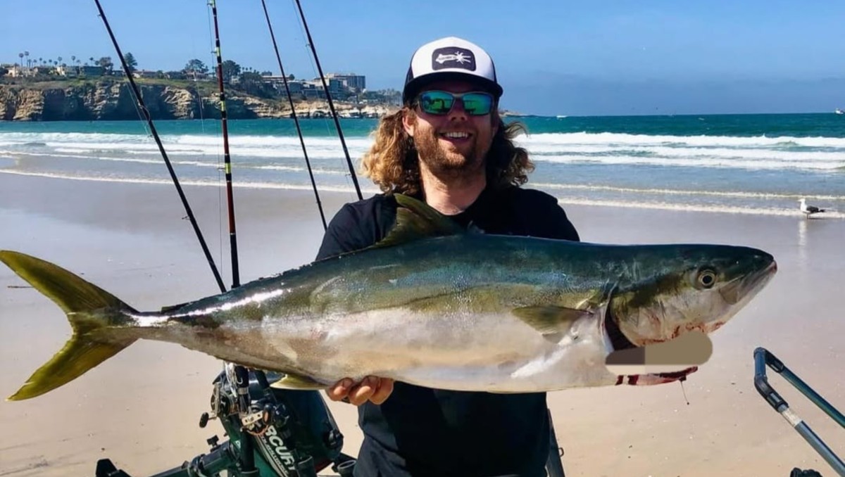 Michael mostraba sus travesías de pesca en kayak por California y Baja California Sur. | @sdfishandsips