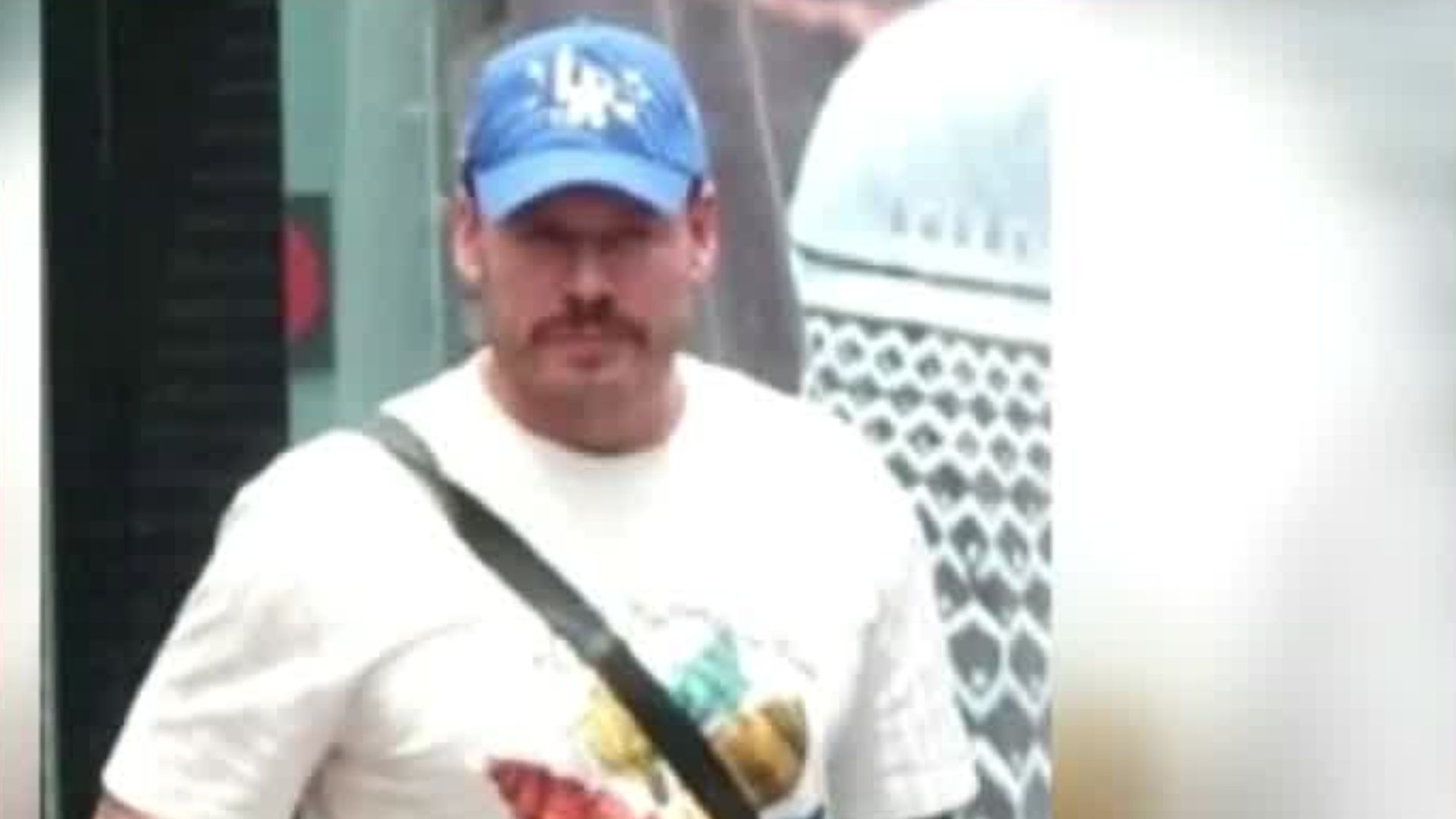 En Estados Unidos, Ryan Wedding, exatleta olímpico canadiense, es vinculado con el Cártel de Sinaloa