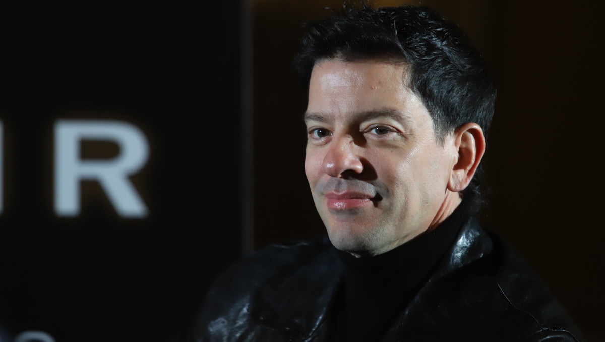 Yahir preocupa tras compartir FOTO desde la cama tras delicada enfermedad; éste es su estado de salud