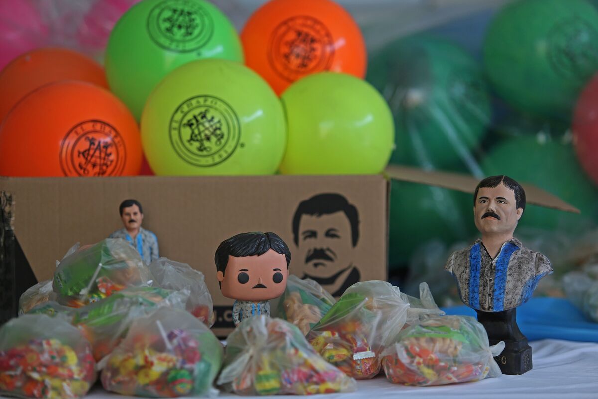 La aparición de El Chapo en la lista de Forbes se menciona en la canción (Cuartoscuro).