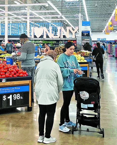 Aumentan las compras en el supermercado. Siddharth Cavale/Reuters