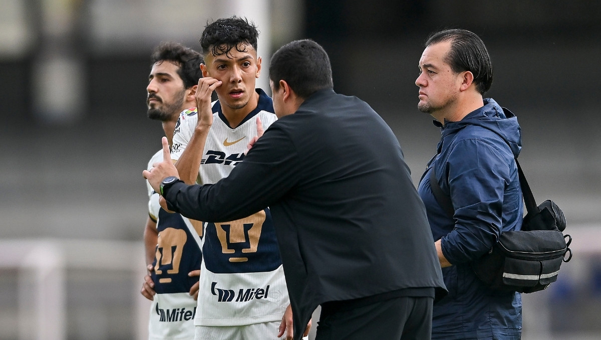 Efraín Juárez, el entrenador de Pumas que más canteranos ha utilizado en los últimos 5 años (Imago7)