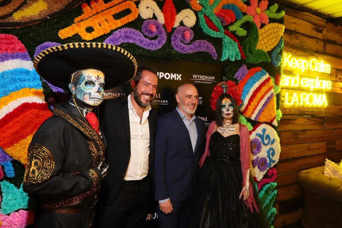 Gustavo Viescas, presidente de Wyndham Hotels & Resorts y David Álvarez, director general de Grupo MX | Octavio Hoyos