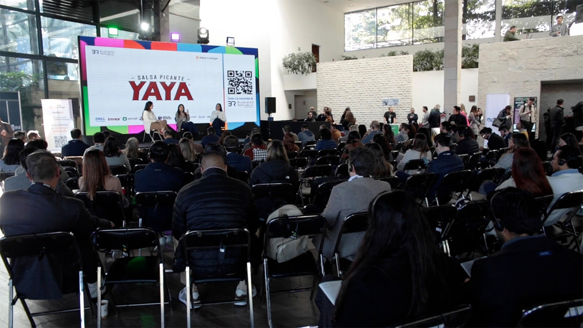 Inteligencia Artificial impulsa el crecimiento empresarial en el Growth Summit 2025 de Business Republic