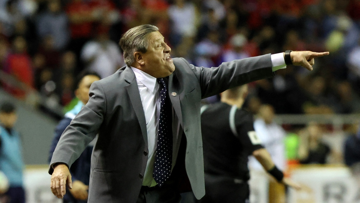 Miguel Herrera deja de ser director técnico de Costa Rica tras no clasificar al Mundial (Reuters)