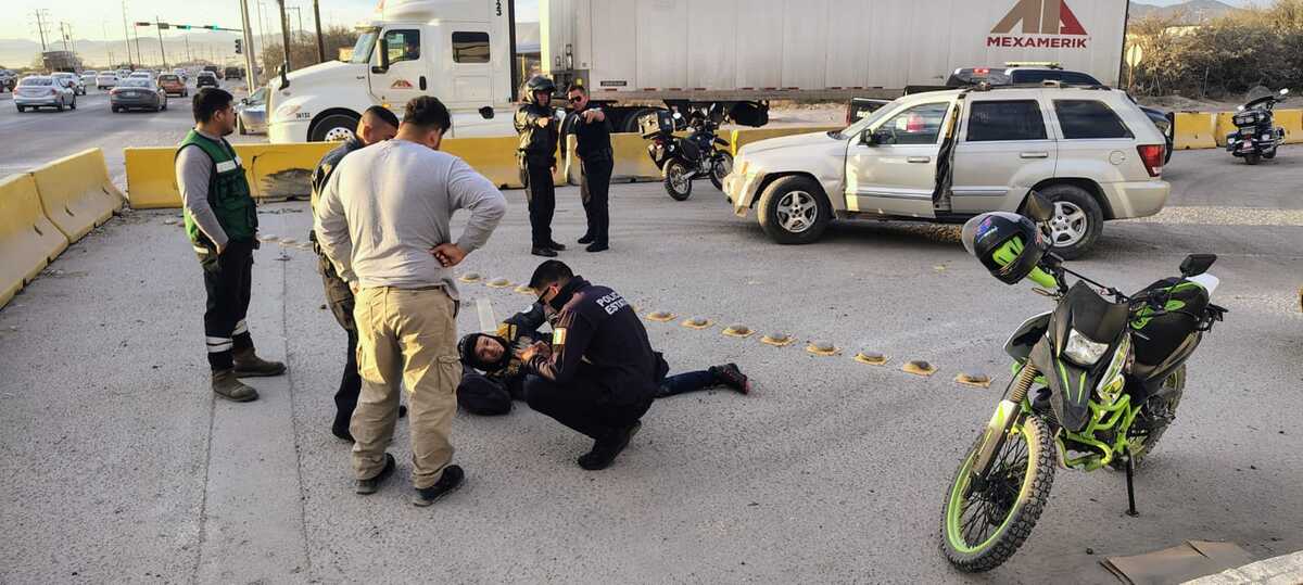Un motociclista resultó con una fractura expuesta luego de ser arrollado en la carretera Mieleras. | Especial
