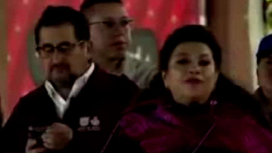 Iluminan el Zócalo en honor a las mujeres de la Revolución Mexicana