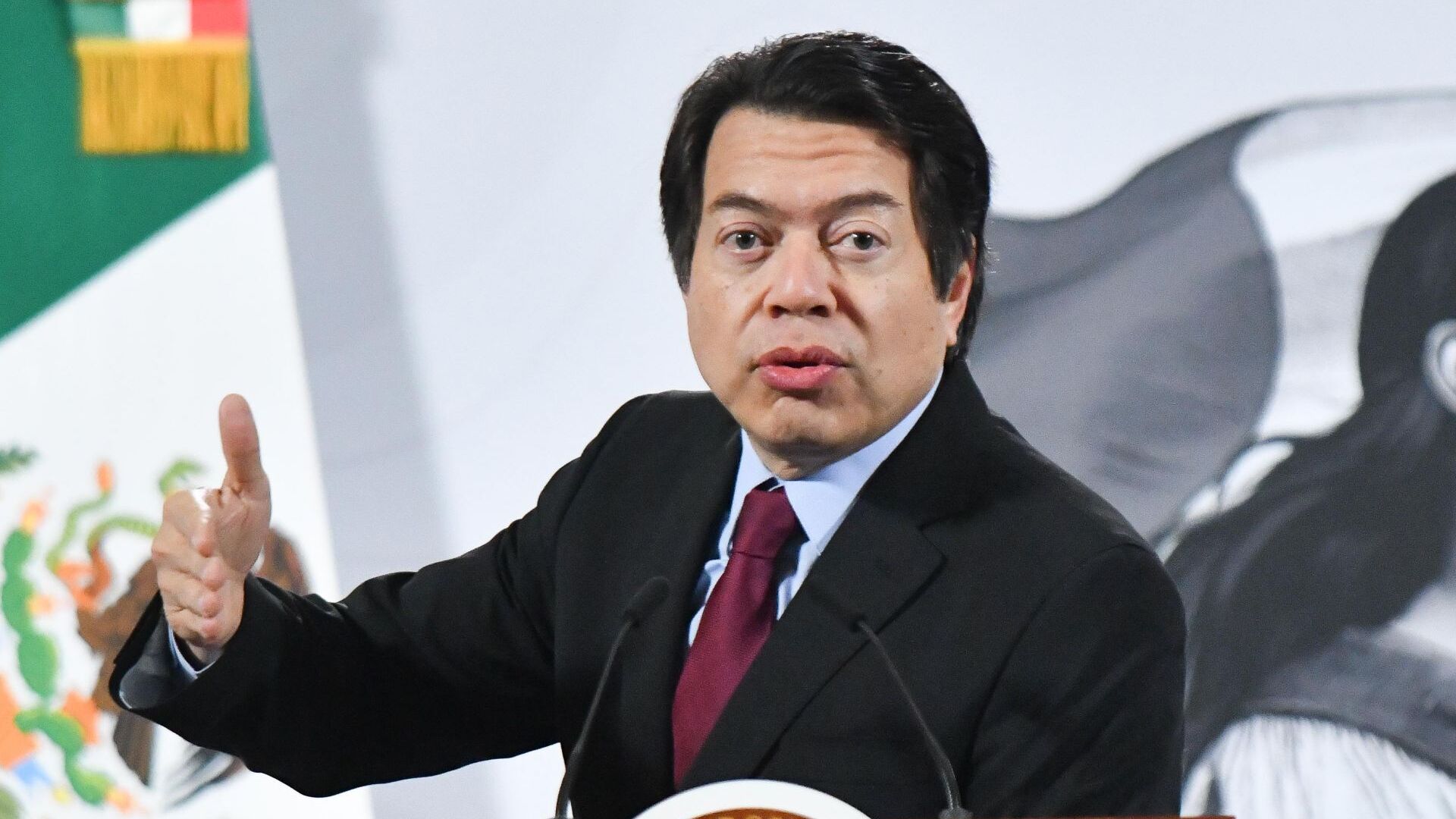 Mario Delgado explica sobre la plataforma Saberes Mx