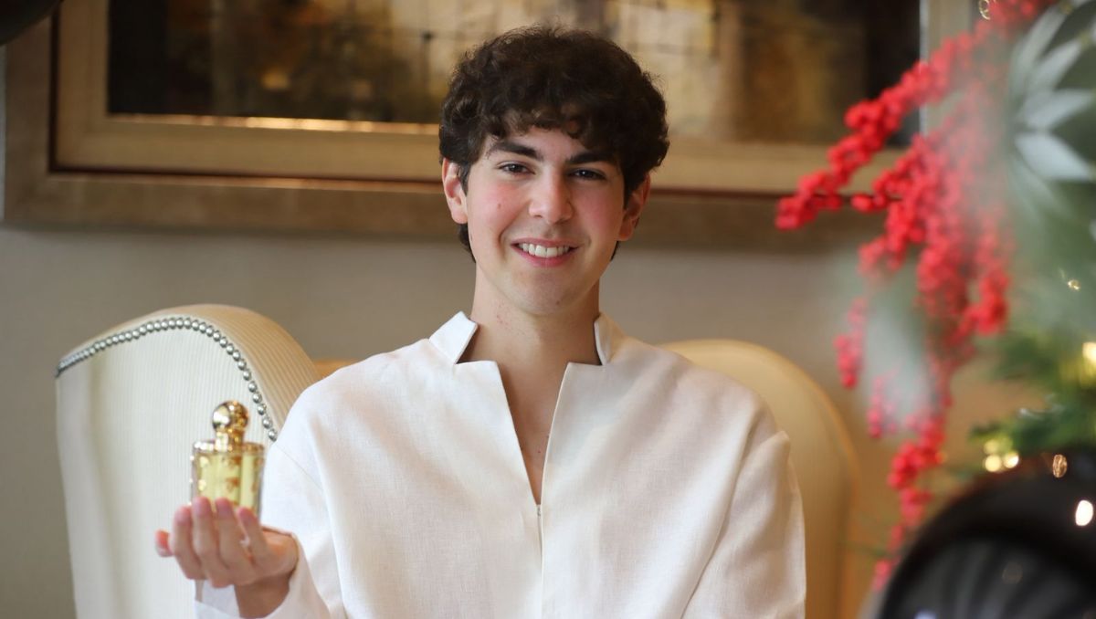 Mauricio Villarreal crea fragancia 'Hierba Negra'. |  Roberto Alanís