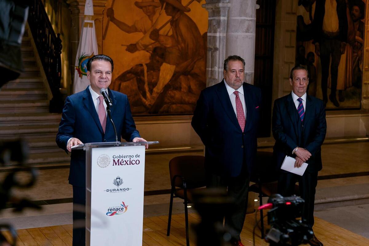 Esteban Villegas anuncia avances del Data Center de Fermaca en Durango. (Cortesía)