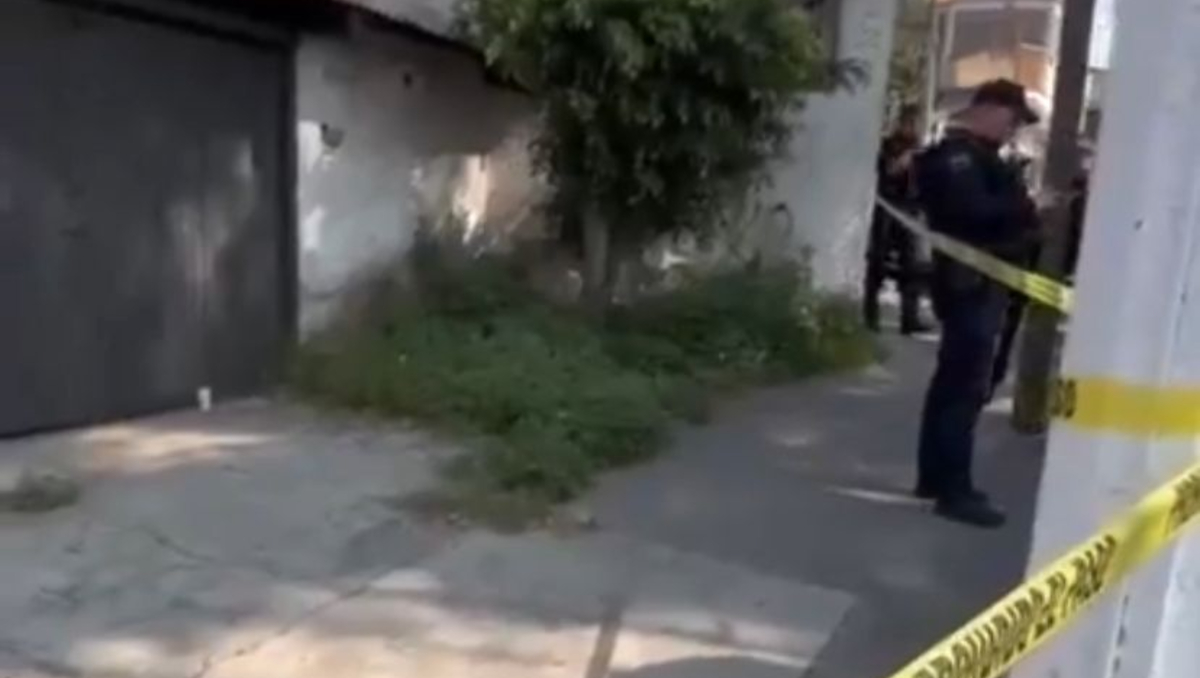 Policía de Zapopan acordonó los alrededores de la vivienda donde se realizó el hallazgo
