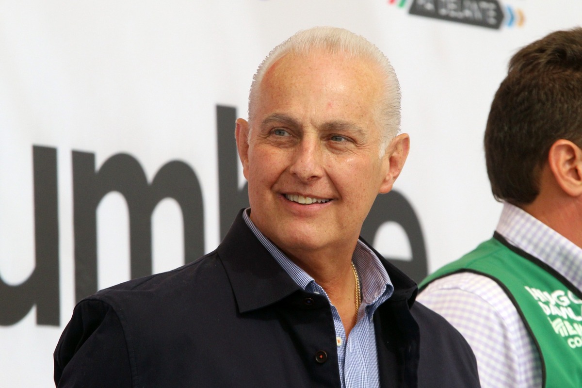 En Torreón, alcalde entrega techumbre en Las Julietas. (Roberto Amaya)