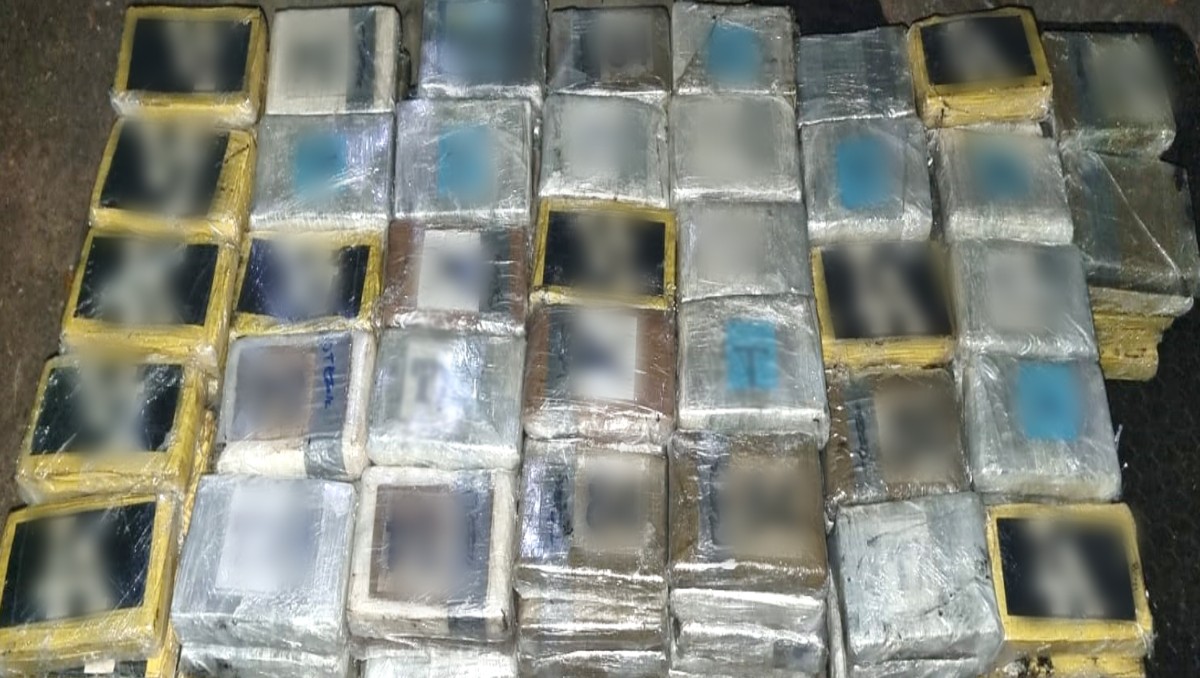Detienen a 3 personas y aseguran 185 kilos de cocaína en Tapachula, Chiapas