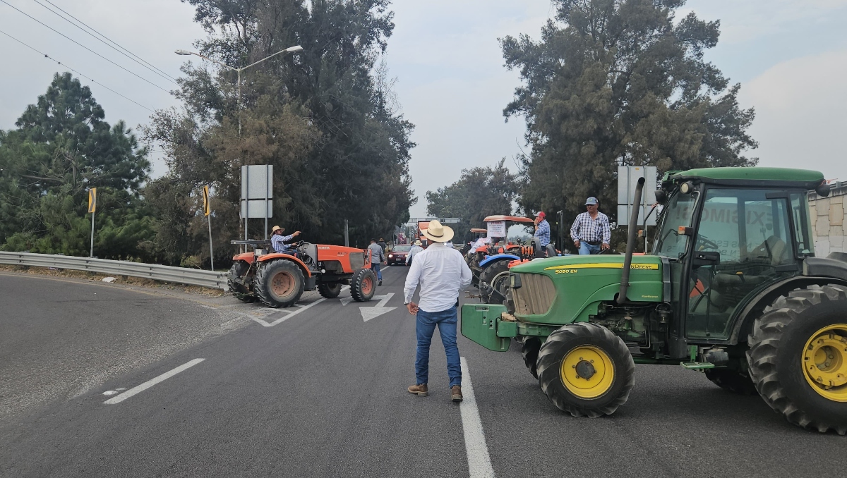 Se presentaron bloqueos al Sur de Jalisco (Foto: Raúl Aguilar Lares)