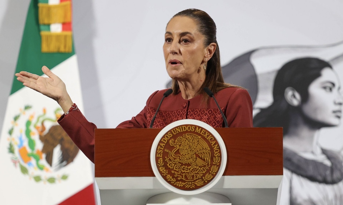 La Presidenta desde el Salón de Tesorería en Palacio Nacional para su conferencia de prensa de hoy. (Cuartoscuro)