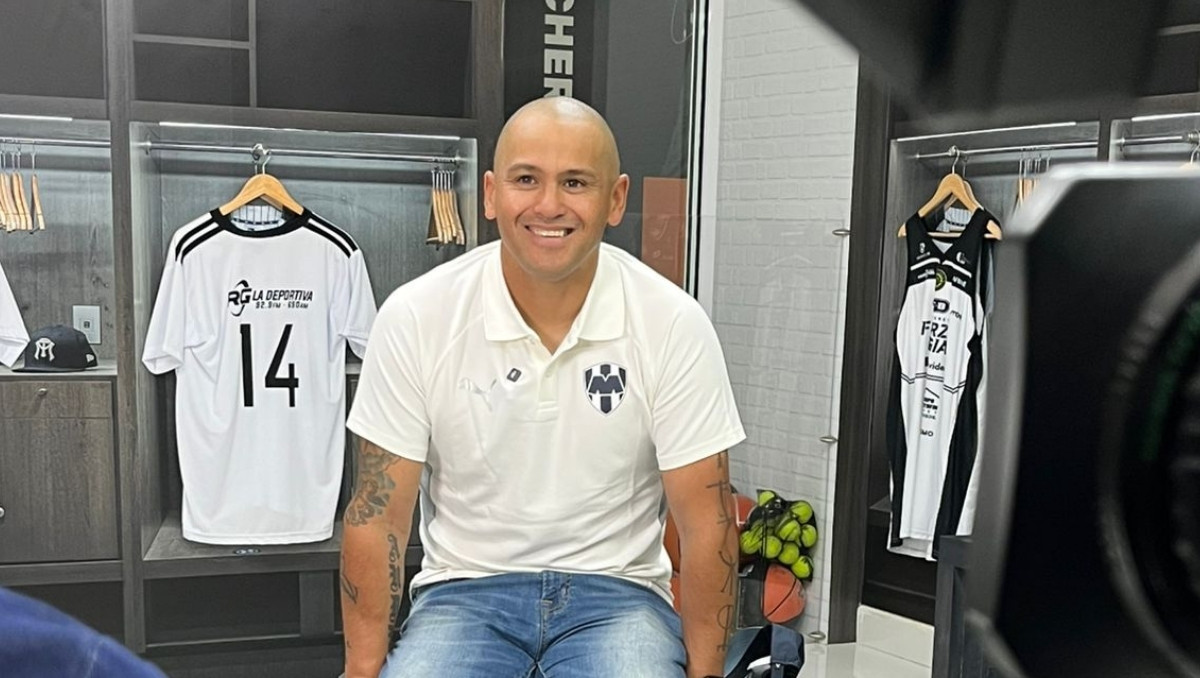 Chupete Suazo no quiso especular sobre un posible regreso a Rayados de Monterrey (Daniel Santillán)
