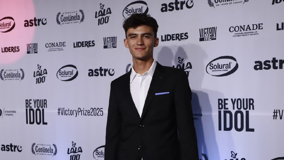 Ciclista mexicano Isaac del Toro en gala de Victory Prize (Juan Carlos Bautista)