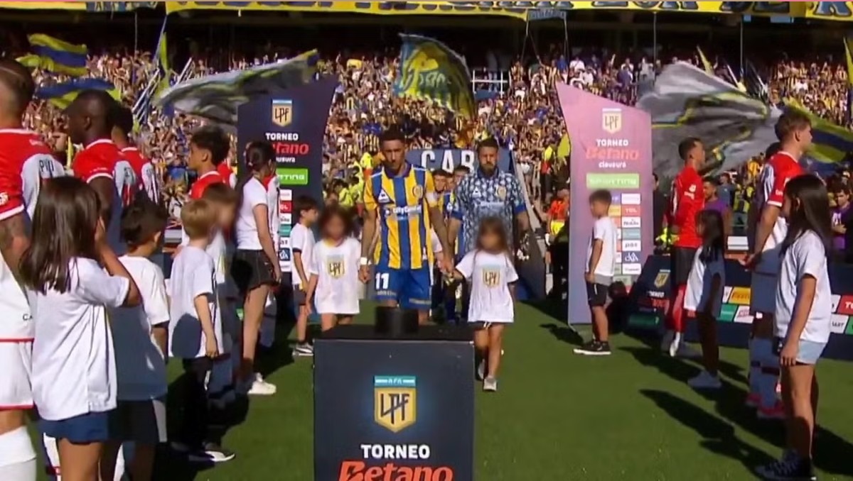 FAA critica a Estudiantes por dar la espalda en pasillo a Central (Captura X @ESPNmx)