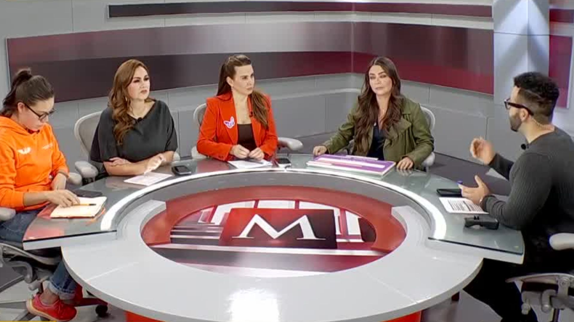 Noroña vs Grecia Quiroz: ¿misoginia política? | Punto Medio