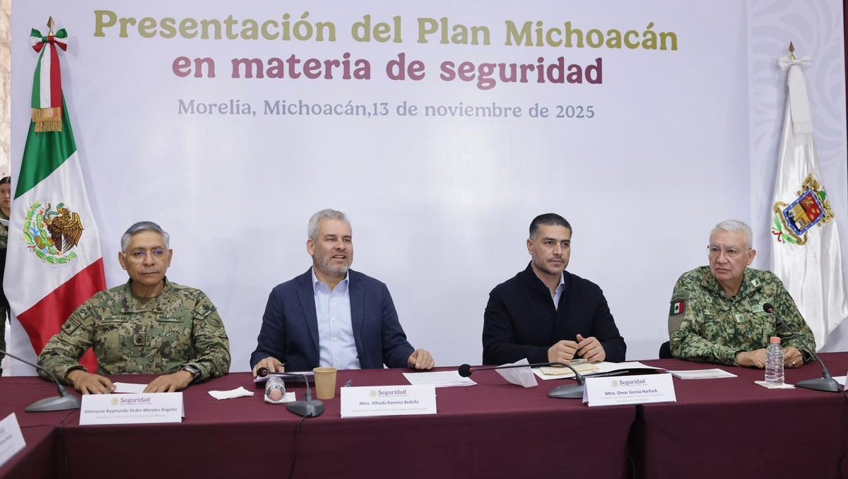 Ramírez Bedolla agradeció el apoyo que han brindado a Michoacán la presidenta Claudia Sheinbaum. | Foto: Especial