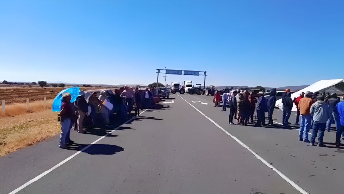 Se reunirían con personal de Ciudad de México en cuanto al avance del proceso de comercialización de frijol. | Especial