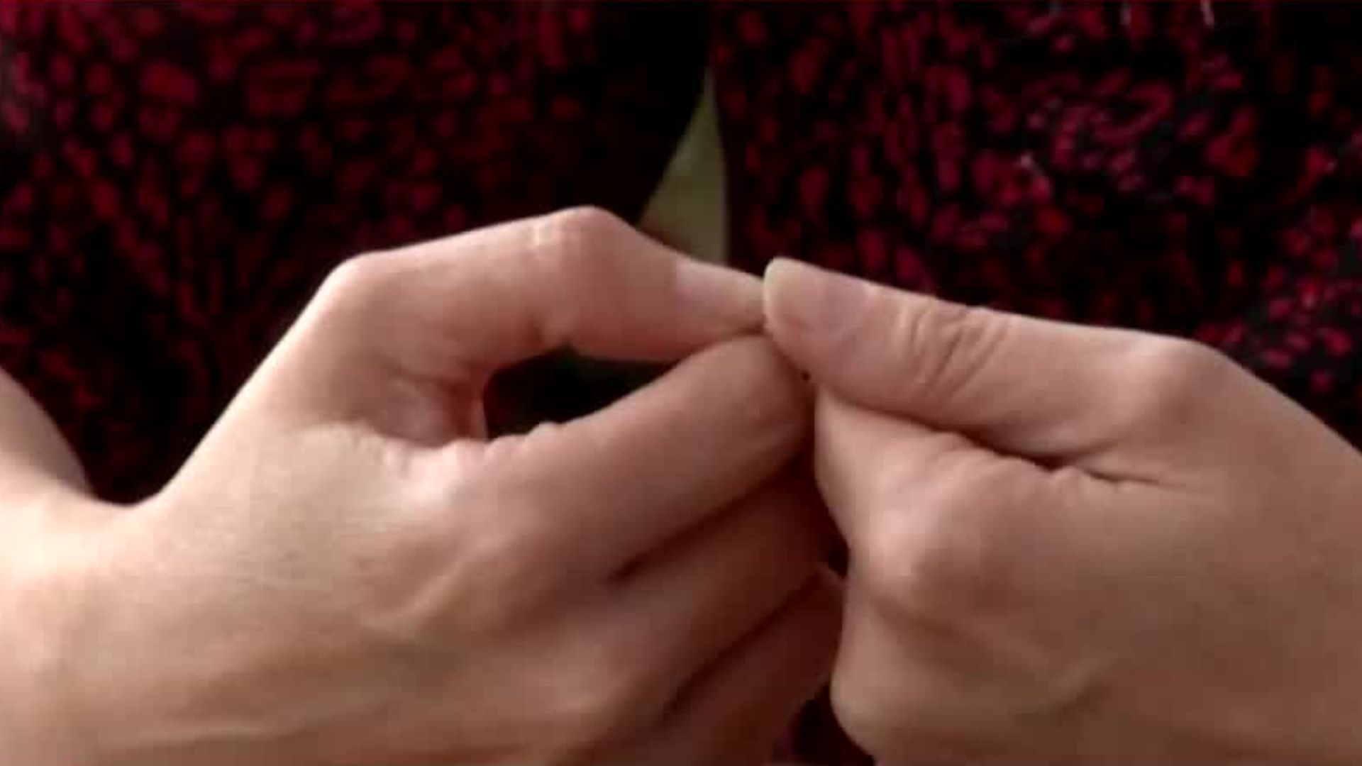 Zavelia narra cómo fue víctima de violencia sexual por parte de su mejor amigo