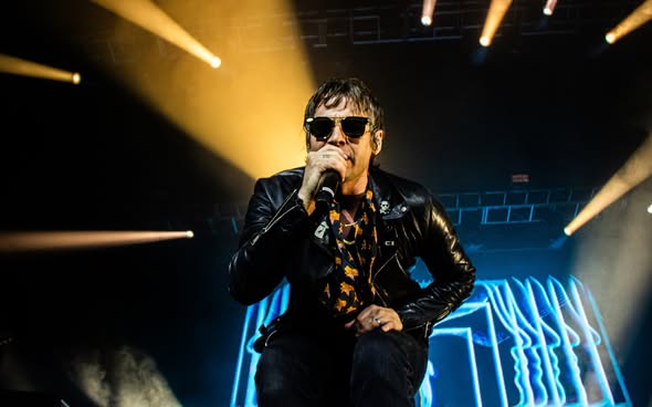 Mark Foster ofreció un show donde la nostalgia y las nuevas generaciones hicieron el match perfecto | FB: Pepsi Center | Fotos: Isaac Lucio