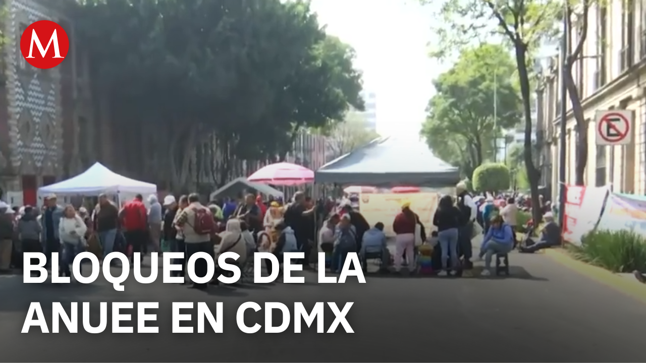 Miembros de la ANUEE bloquean vialidades de la CDMX durante movilizaciones