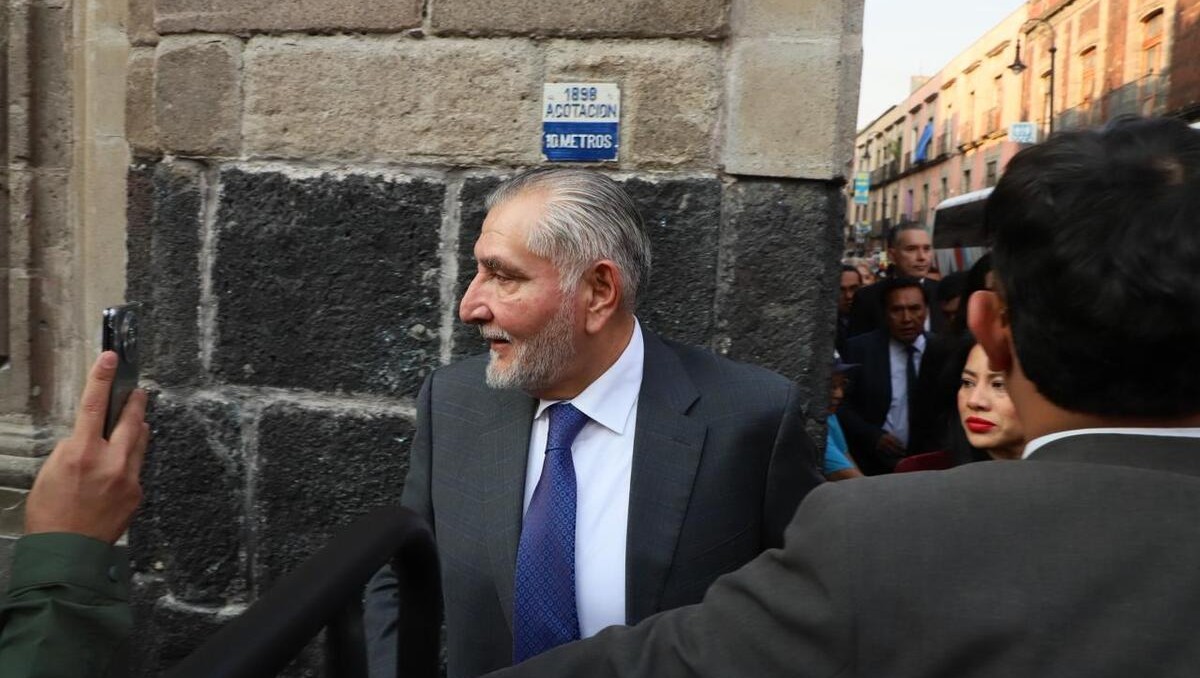 Sheinbaum se reúne con Adán Augusto en Palacio Nacional