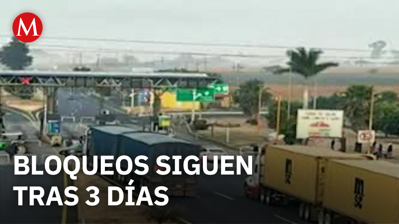 Tres días de bloqueos de transportistas y agricultores en Michoacán