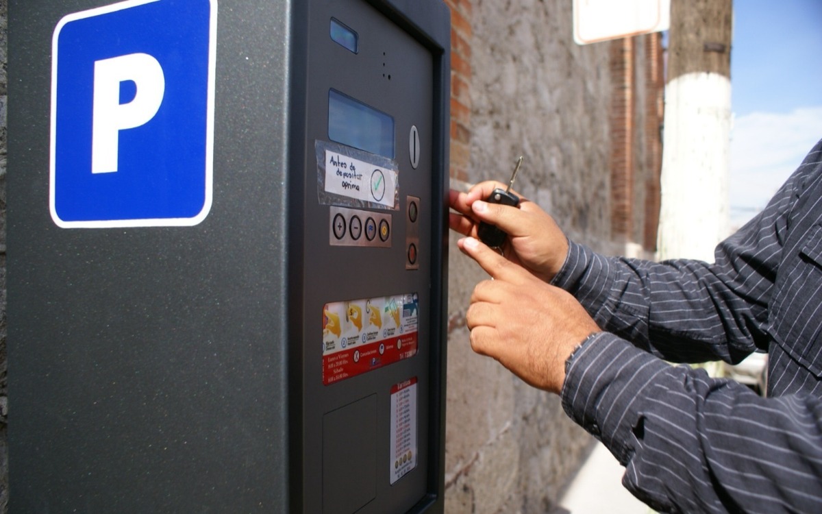 Consultarán la instalación de parquímetros  en Tepeji. (Francisco Villeda)