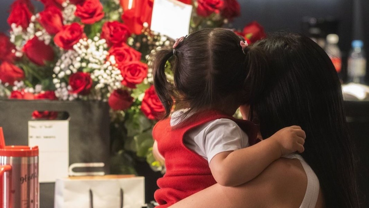 Proponen 'Ley Cazzu' tras conflicto legal de Cazzu contra Christian Nodal por su hija Inti: ¿En qué consiste?