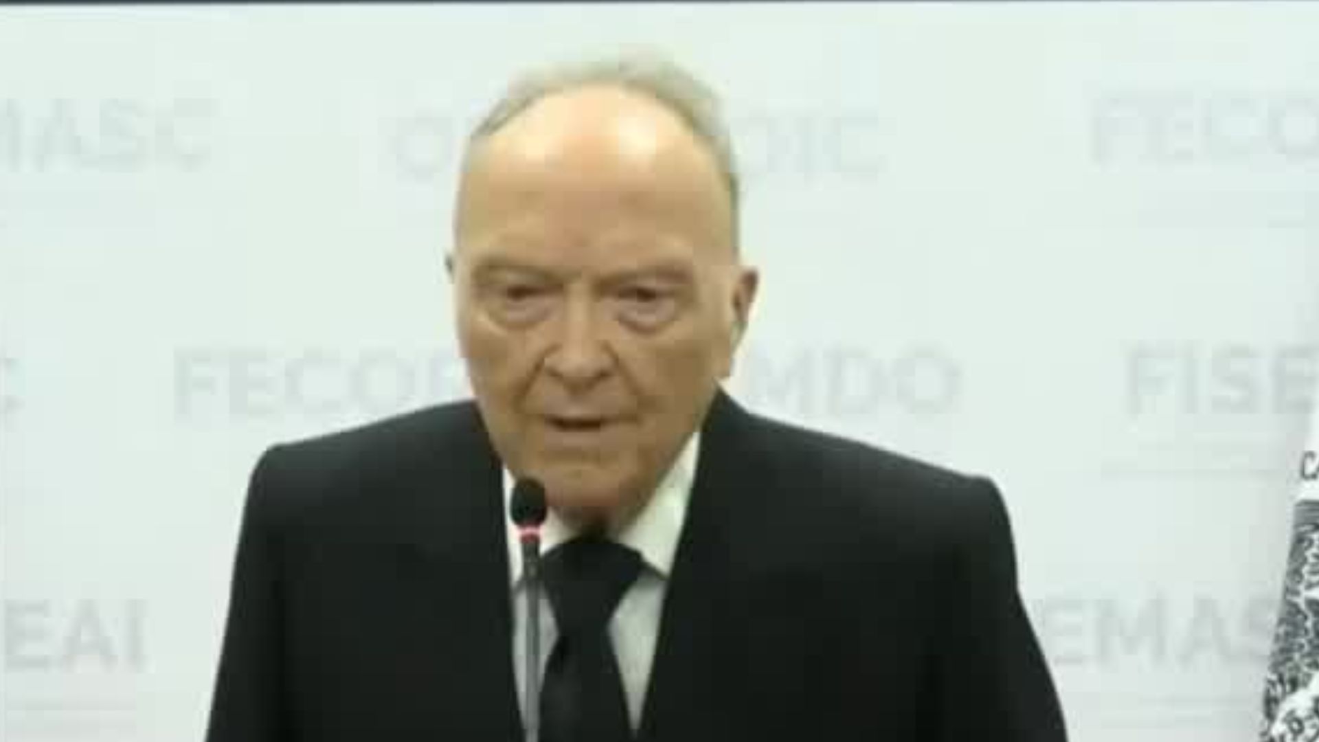 ¿Sheinbaum sabía o no de la renuncia de Alejandro Gertz Manero?