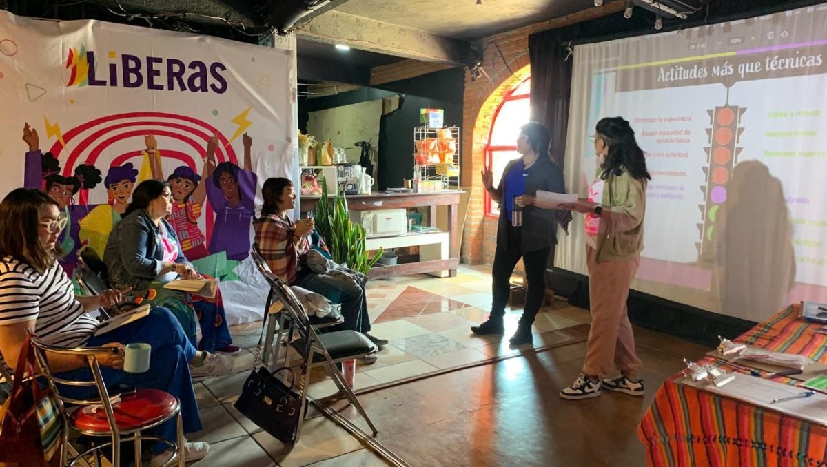 El bazar forma parte del programa 'Liberas' de la organización feminista Balance A.C. | Foto: Especial