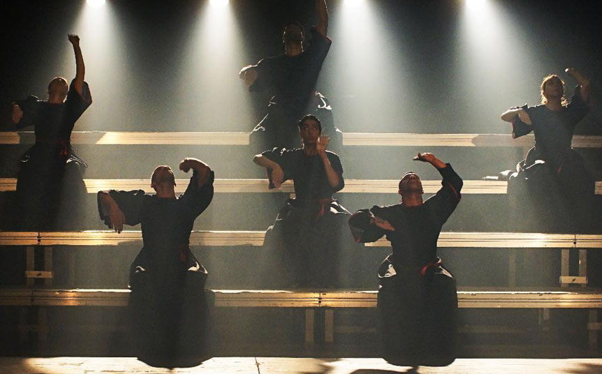 Cia Fragmento de Danza presenta la coreografía 'Erga Omnes' en México