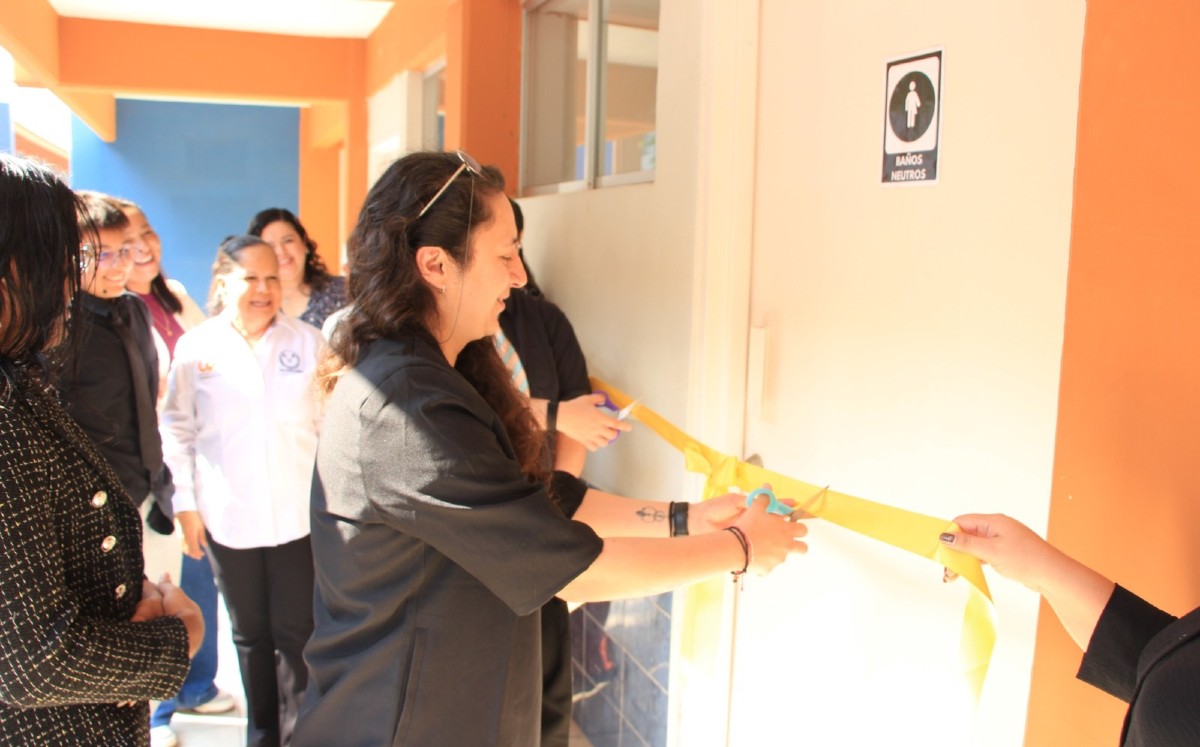 Inauguración de primer baño neutro en UAT campus Ciudad Victoria. | Cortesía