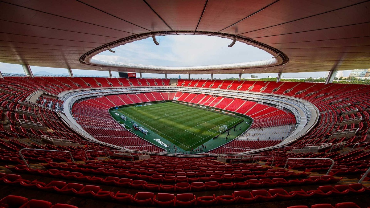 Mundial elevará hasta en 60% costo de renta de locales comerciales