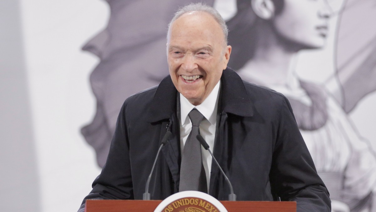 Gertz Manero comparece ante Comisión de la Permanente para ser embajador en Reino Unido