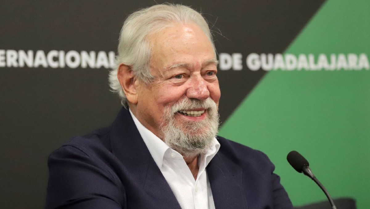 Gonzalo Celorio y su derecho a la honestidad: "Yo me visto con mi desnudez"