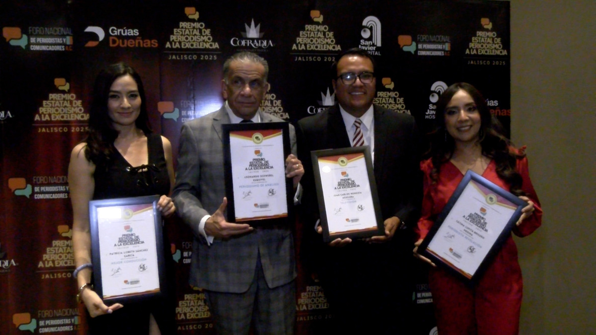 Reconocen a periodistas de Multimedios en Jalisco. (Josefina Ruiz)