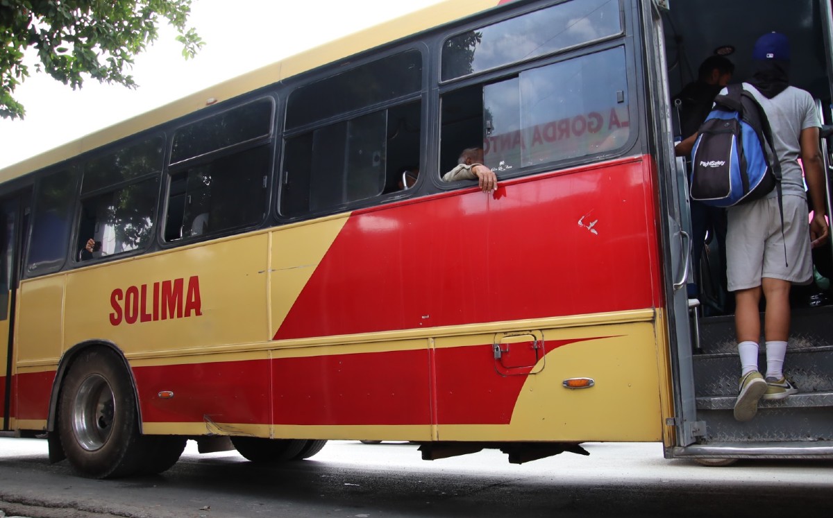 Transporte intermunicipal en La Laguna. l Foto: Verónica Rivera
