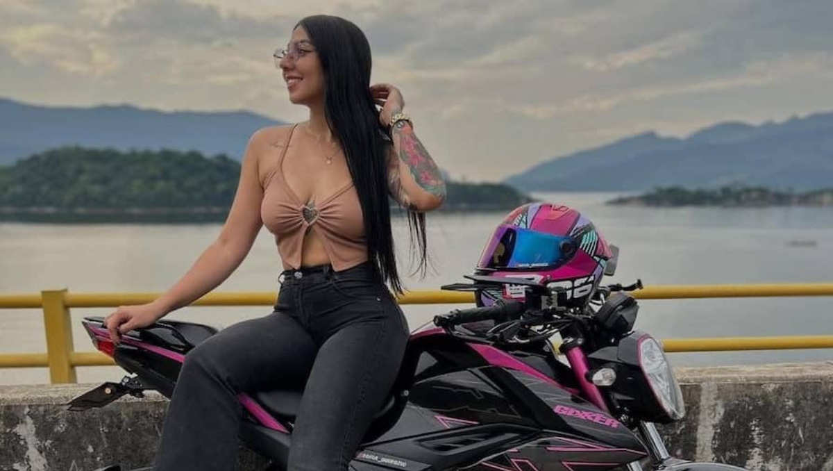 Muere la influencer Sofía Quiroz, 'Bikegirl', tras accidente de moto; su último mensaje alarma a fans