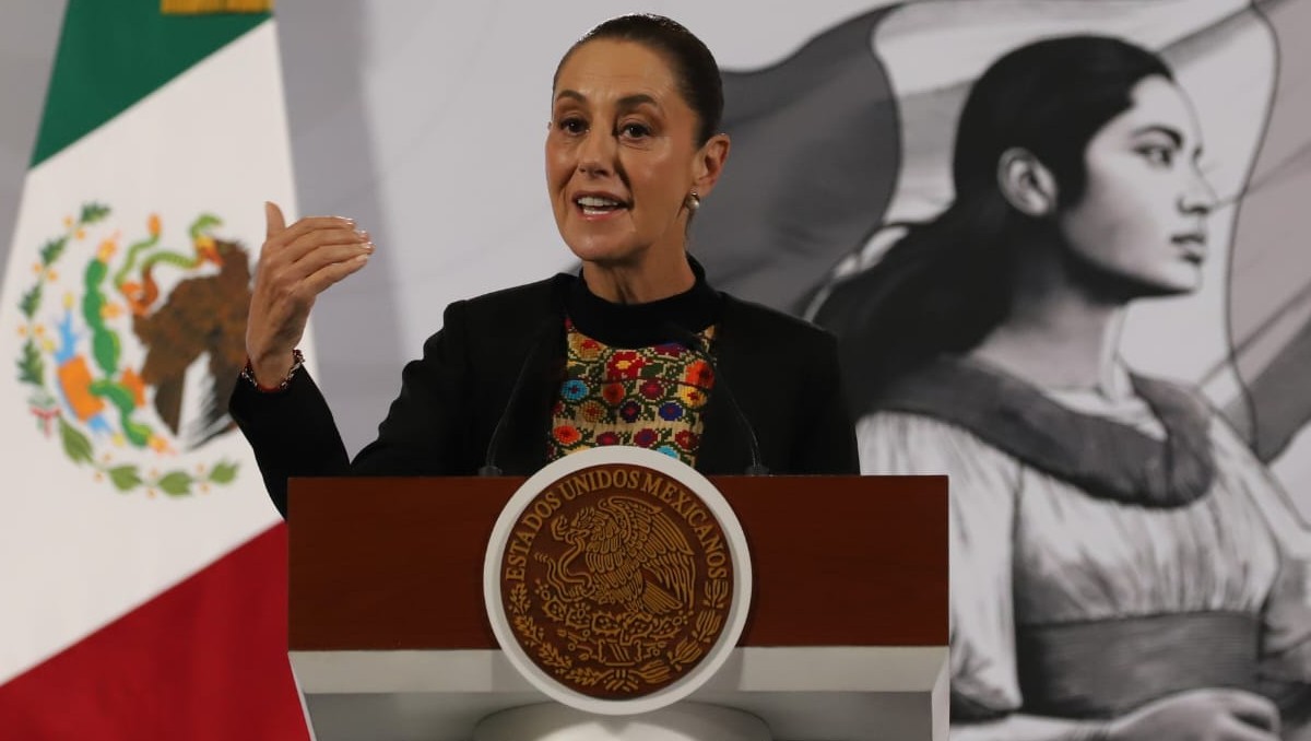 Sheinbaum no ve que sean posibles escenarios planteados por AMLO para su regreso