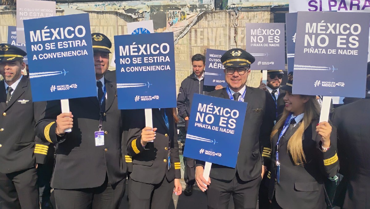 La semana pasada se dio a conocer que la AFAC había permitido a la aerolínea Volaris establecer el esquema de arrendamieno húmedo. Foto: Especial