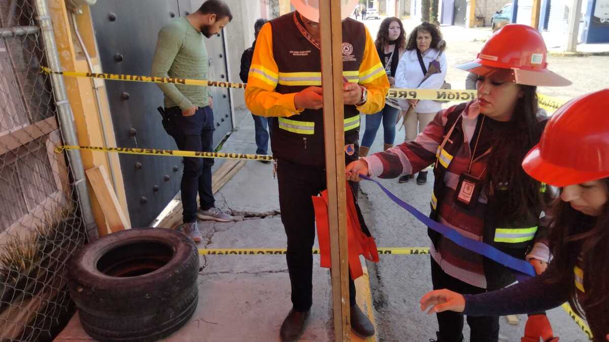 Constructora pretendía conectarse ilegalmente a sistema de drenaje. (Cortesía)