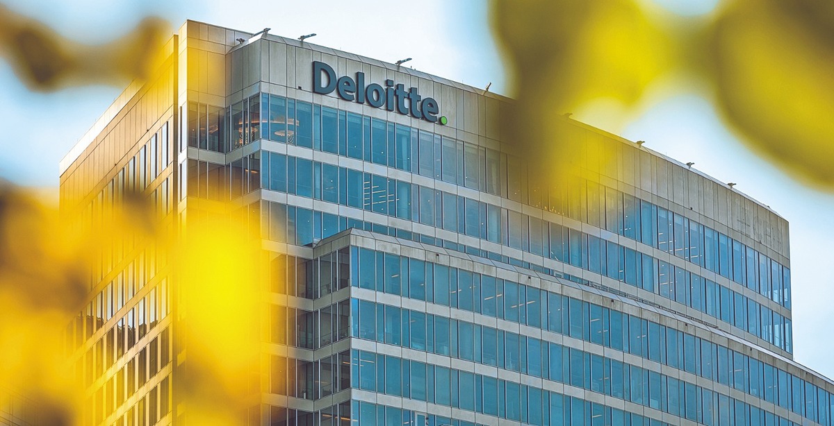 La IA amenaza el modelo piramidal de las consultoras