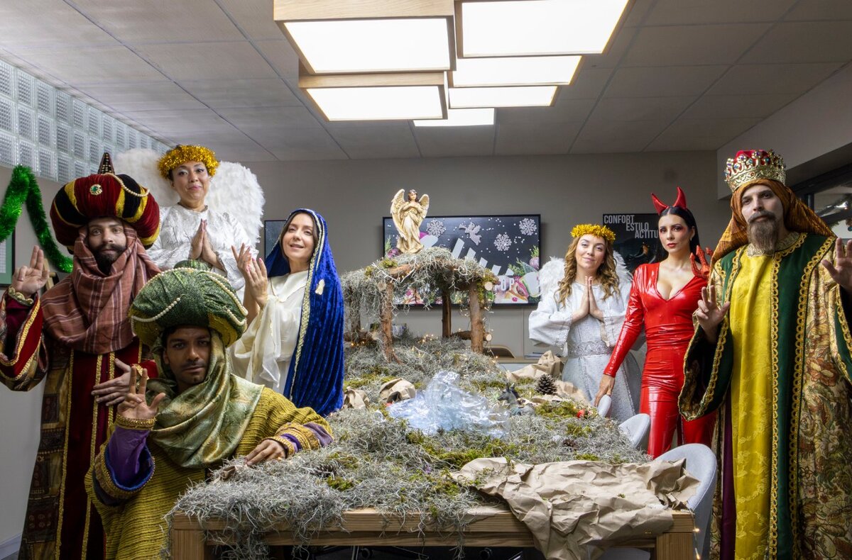 Mirreyes vs. Godinez estrena Un especial de Navidad