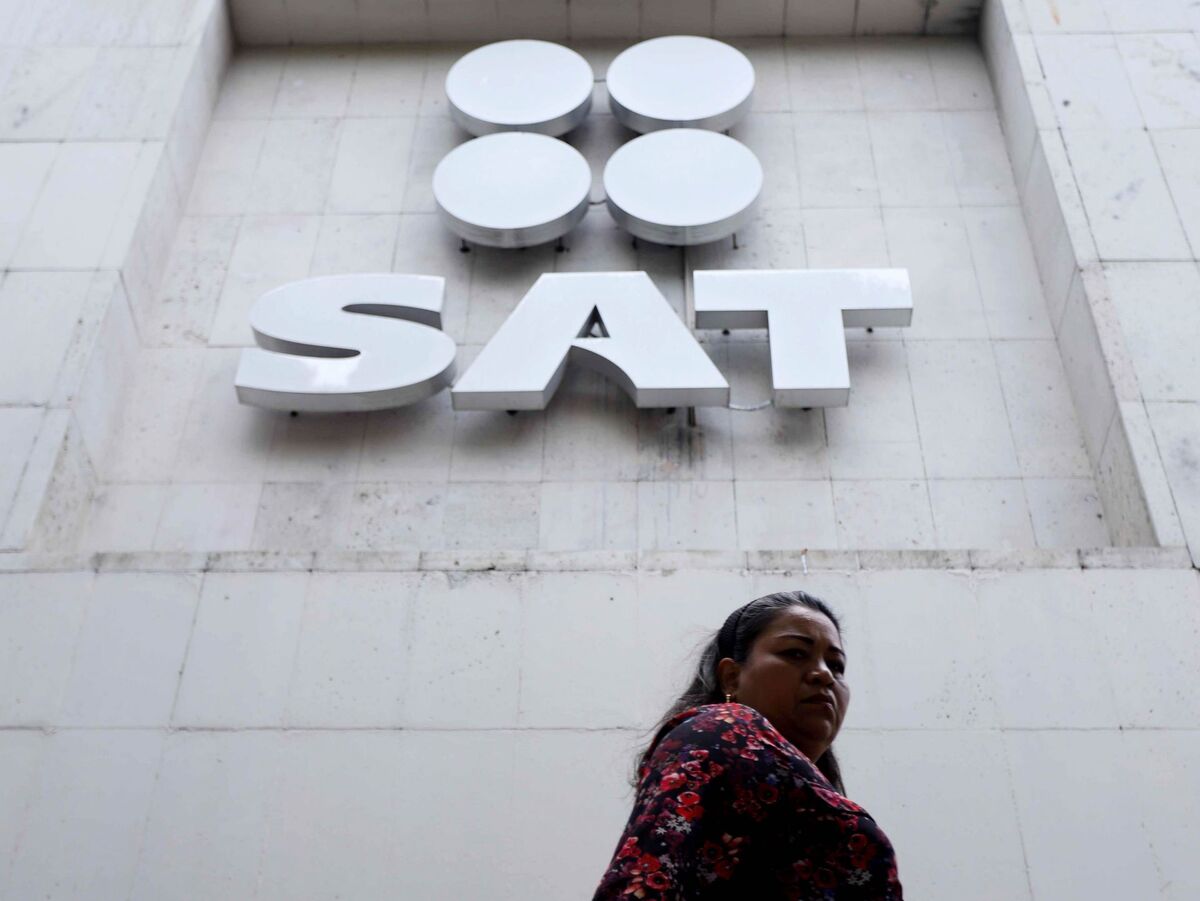 SAT da conocer fechas para presentar la Declaración Anual 2025 | Cuartosuro